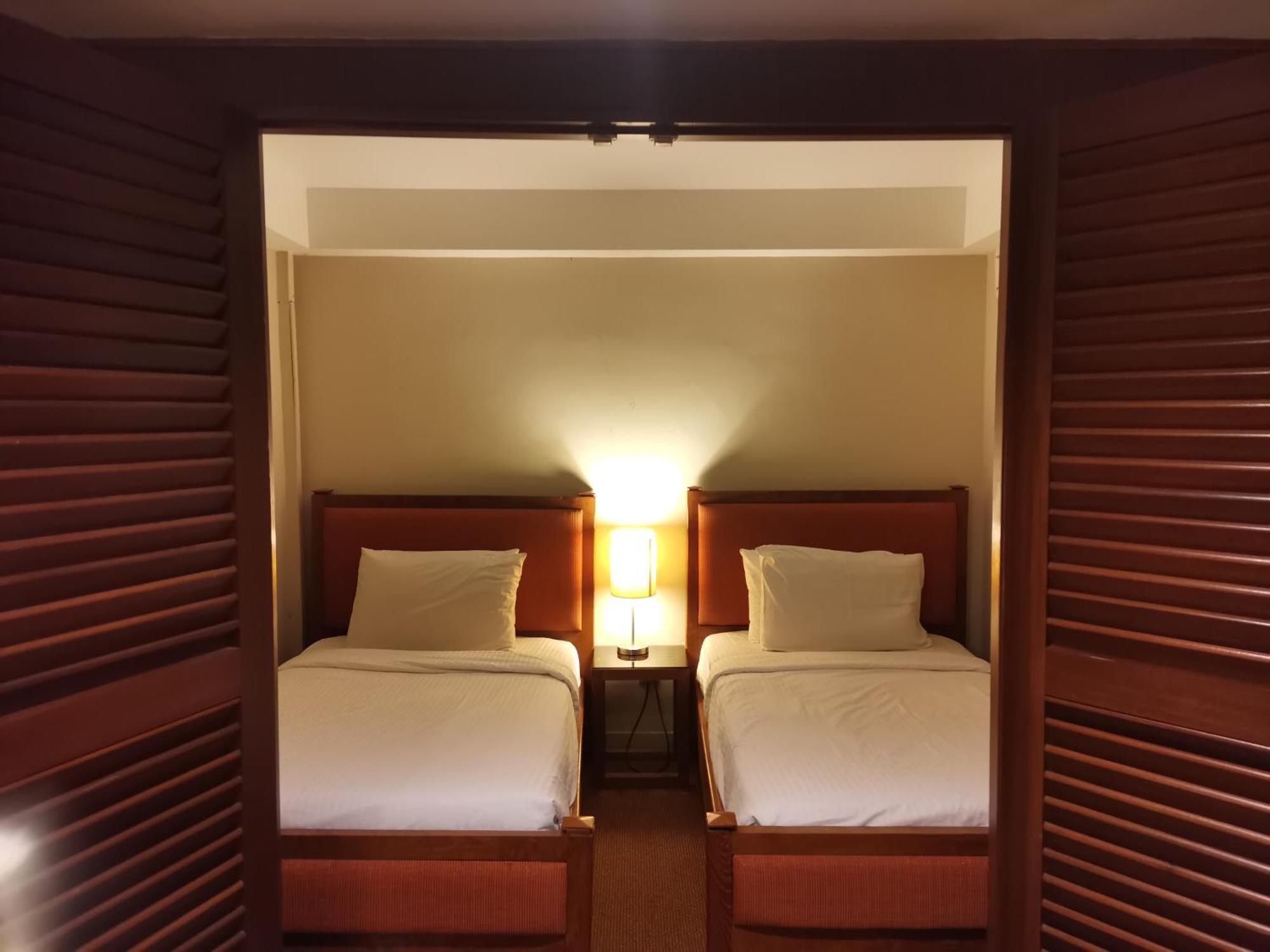 Hotel Seri Costa Malacca Екстер'єр фото