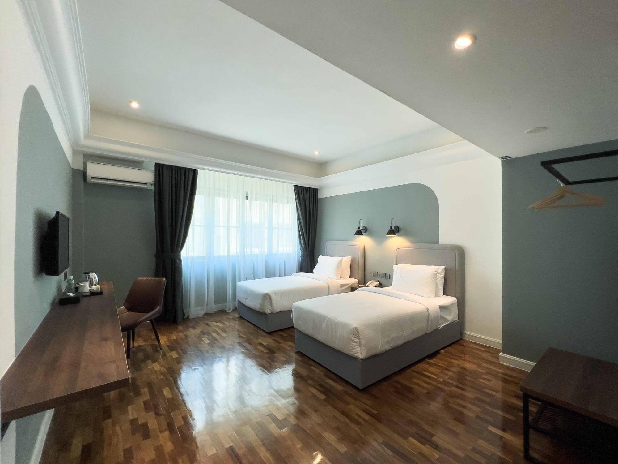 Hotel Seri Costa Malacca Екстер'єр фото